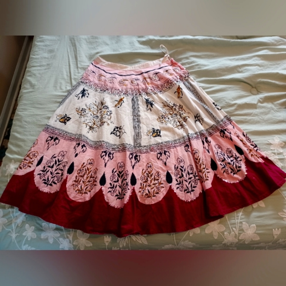 NYC Speed Limit midi skirt with sequins and floral design, size med, pink/white